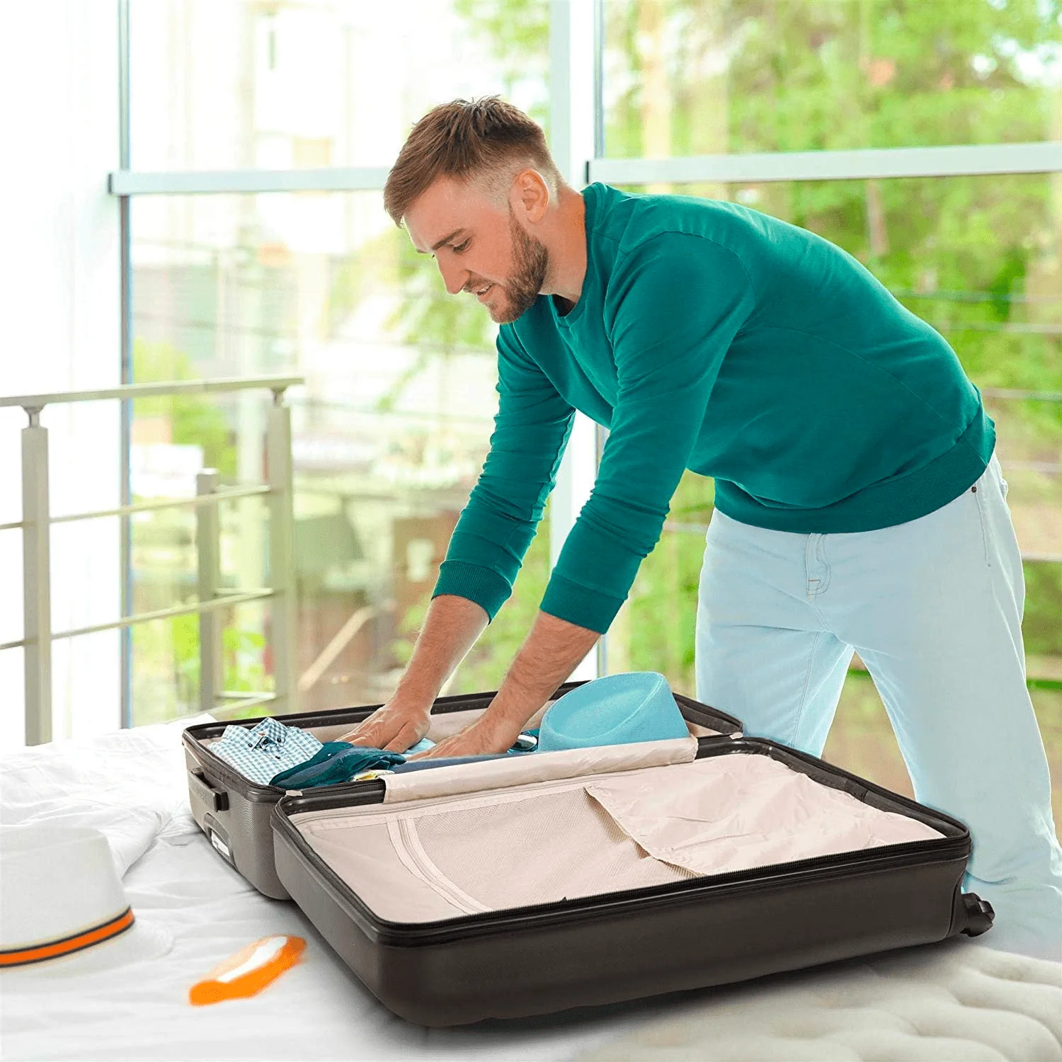 Aerolite 25" Medium Lightweight Hard Shell Checked In Hold Luggage Suitcase with 8 Wheels, 82L Capacity, 70x50x27cm - Image 7