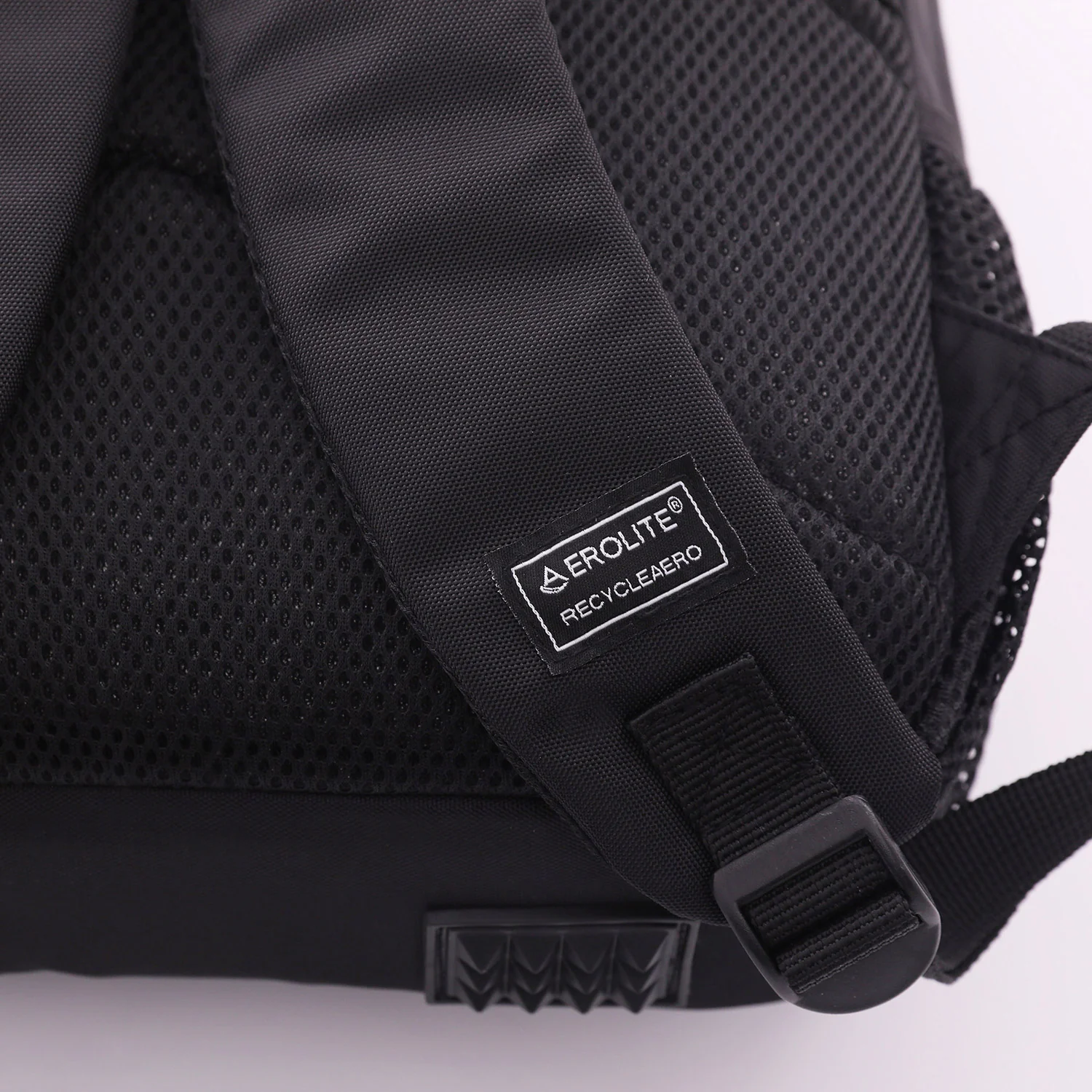 Aerolite 40x30x10 Lufthansa Maximum Size Backpack Recycled Eco-Friendly Shower-Resistant Cabin Luggage Travel Approved For British Airways, easyJet Swiss and Austrian Airlines with 10 Year Warranty - Image 13
