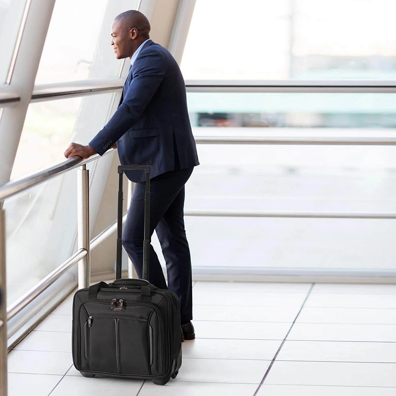 Aerolite Premium Padded Business Laptop Roller Case with 2 Wheels Approved for Ryanair Priority Boarding, Easyjet Plus, BA and More Airlines. Fits up to 15.6 Inch Laptops (Black) - Image 5