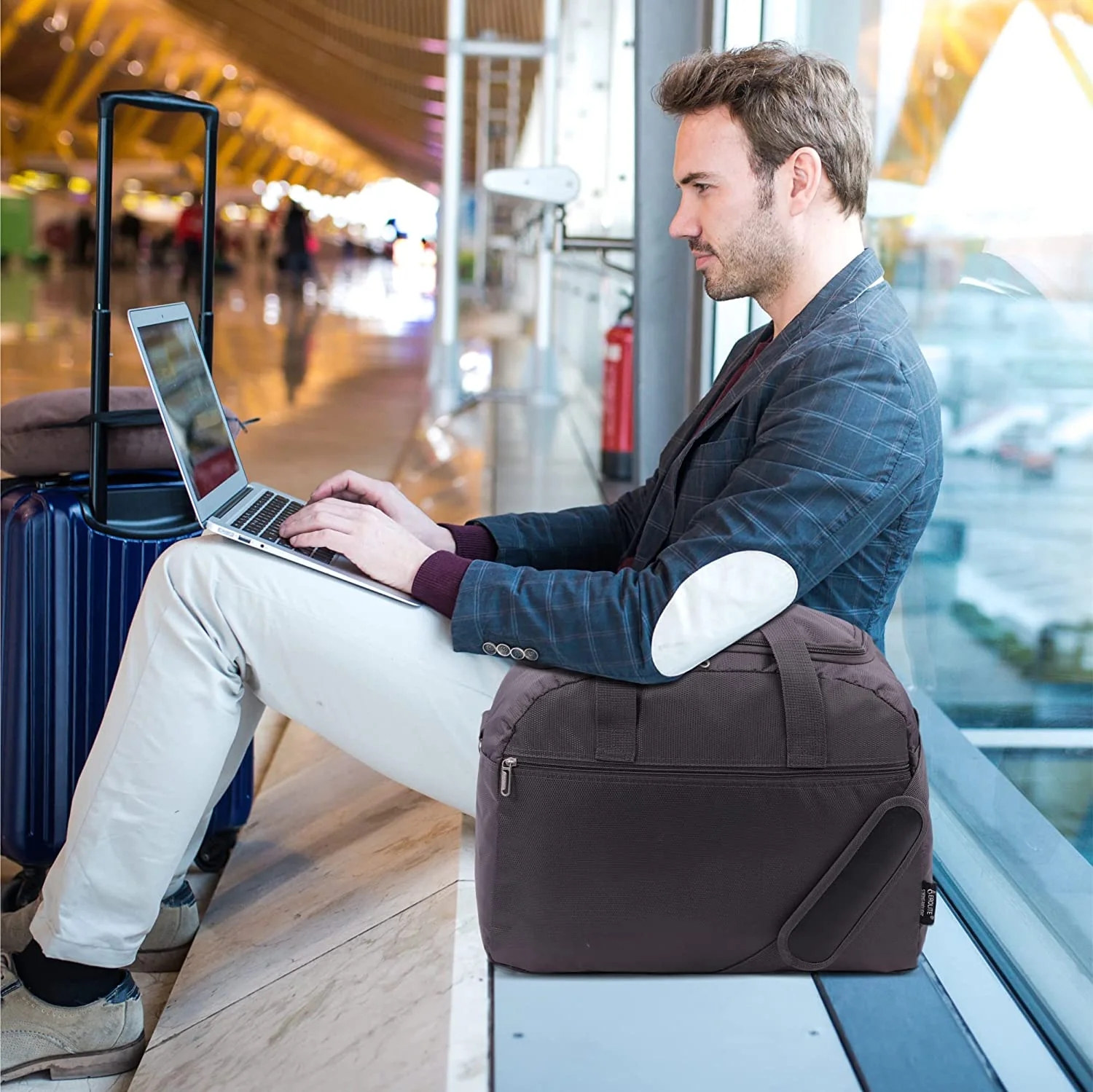 Aerolite Easyjet Maximum Size (45x36x20cm) Holdall New and Improved 2025 Cabin Luggage Under Seat Flight Bag - Image 16