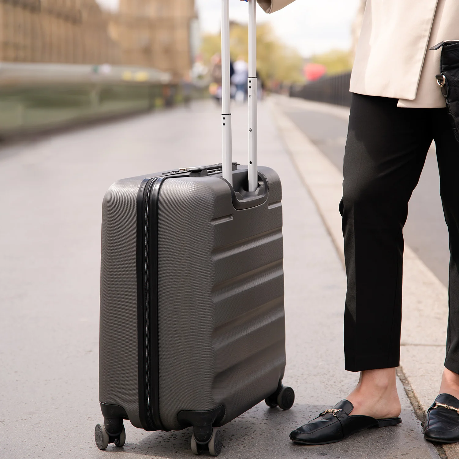 Aerolite 56x45x25cm Easyjet Large Cabin, British Airways, Jet2 Maximum Allowance 8 Wheel Suitcase, Ultra Lightweight Carry On Hand Cabin Luggage Suitcase with Built-In TSA Approved Lock, 57L Capacity - Image 11