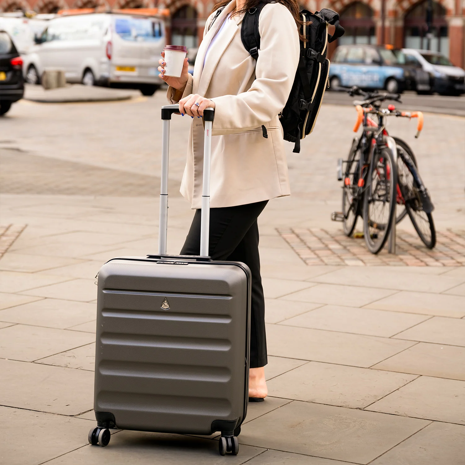 Aerolite 56x45x25cm Easyjet Large Cabin, British Airways, Jet2 Maximum Allowance 8 Wheel Suitcase, Ultra Lightweight Carry On Hand Cabin Luggage Suitcase with Built-In TSA Approved Lock, 57L Capacity - Image 12