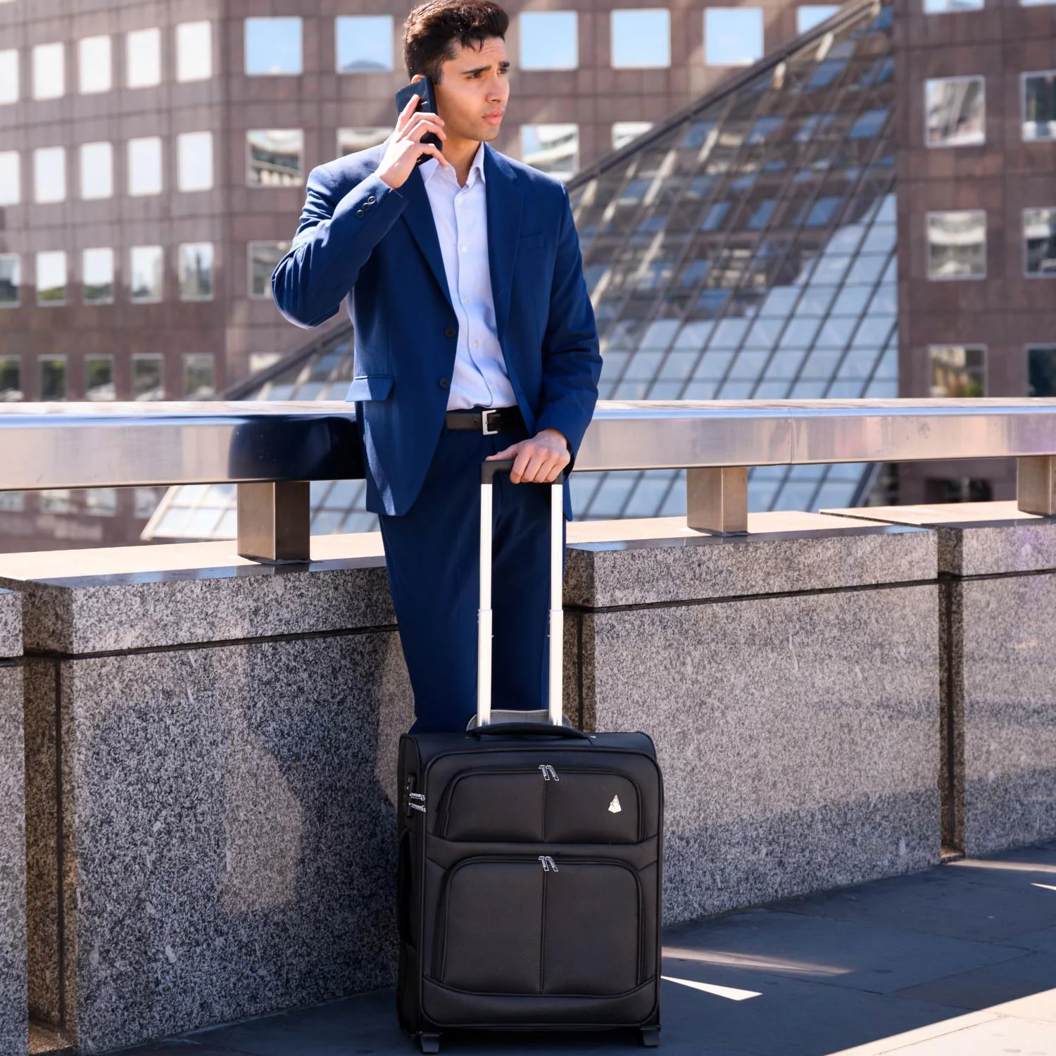 Aerolite 56x45x25cm Easyjet Large Cabin, British Airways Jet2 Maximum Allowance Lightweight 2 Wheel Carry On Hand Cabin Luggage Bag Suitcase 56x45x25 with TSA Approved Lock Black - Image 15