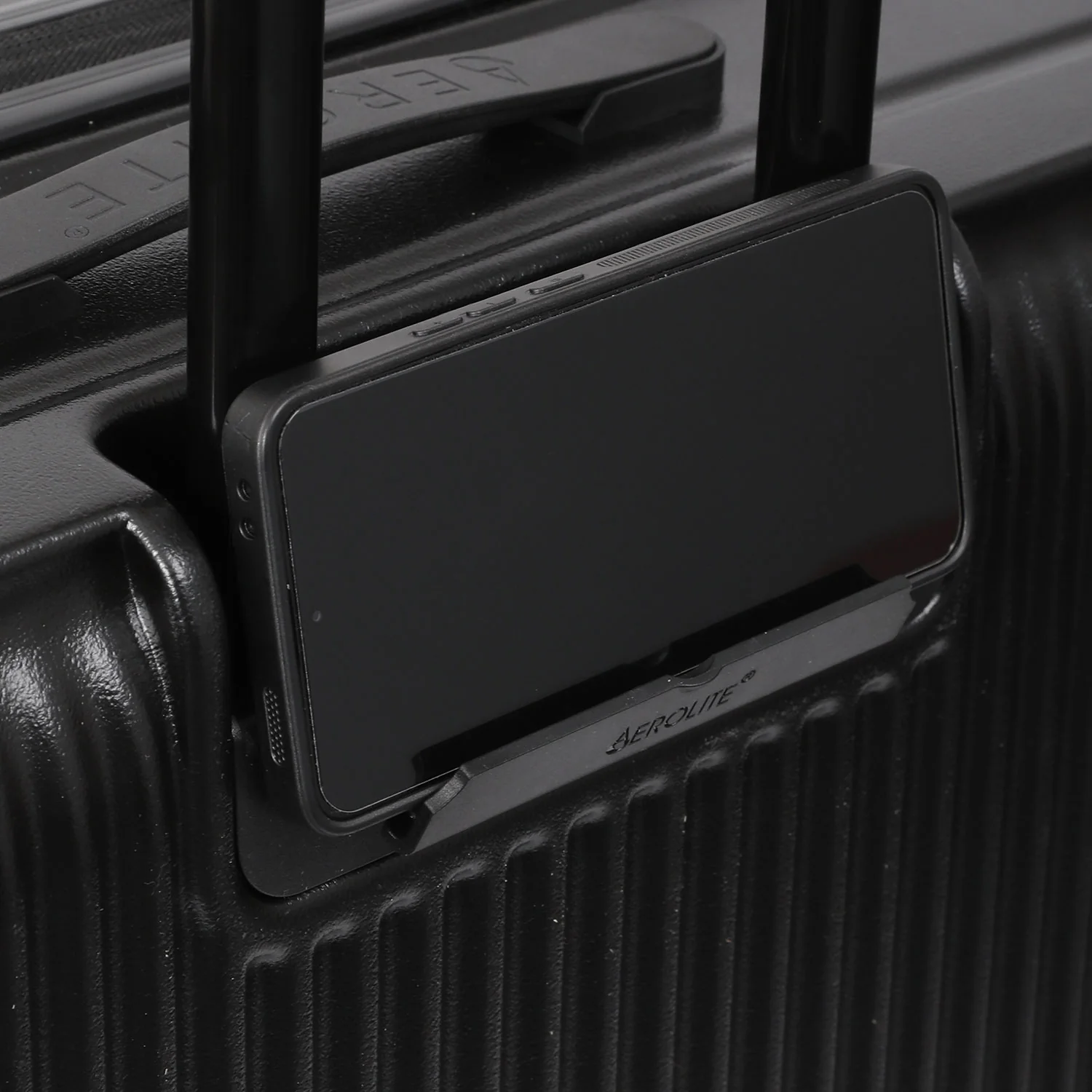 Aerolite M-Lite 29” Extra Large Premium Suitcase – Durable PP Polypropylene, Huge 118L Capacity, 76x50x30cm Check-In Luggage, TSA Lock, Phone Holder, Silent Hinomoto Wheels, Pack Up To 32 KGs, 15 Years Brand Guarantee - Image 9